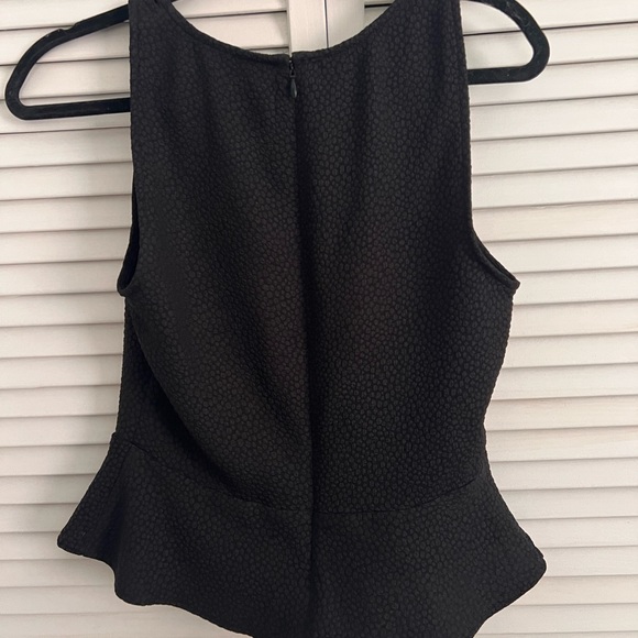 Woman's Black Express Top - Picture 4 of 5